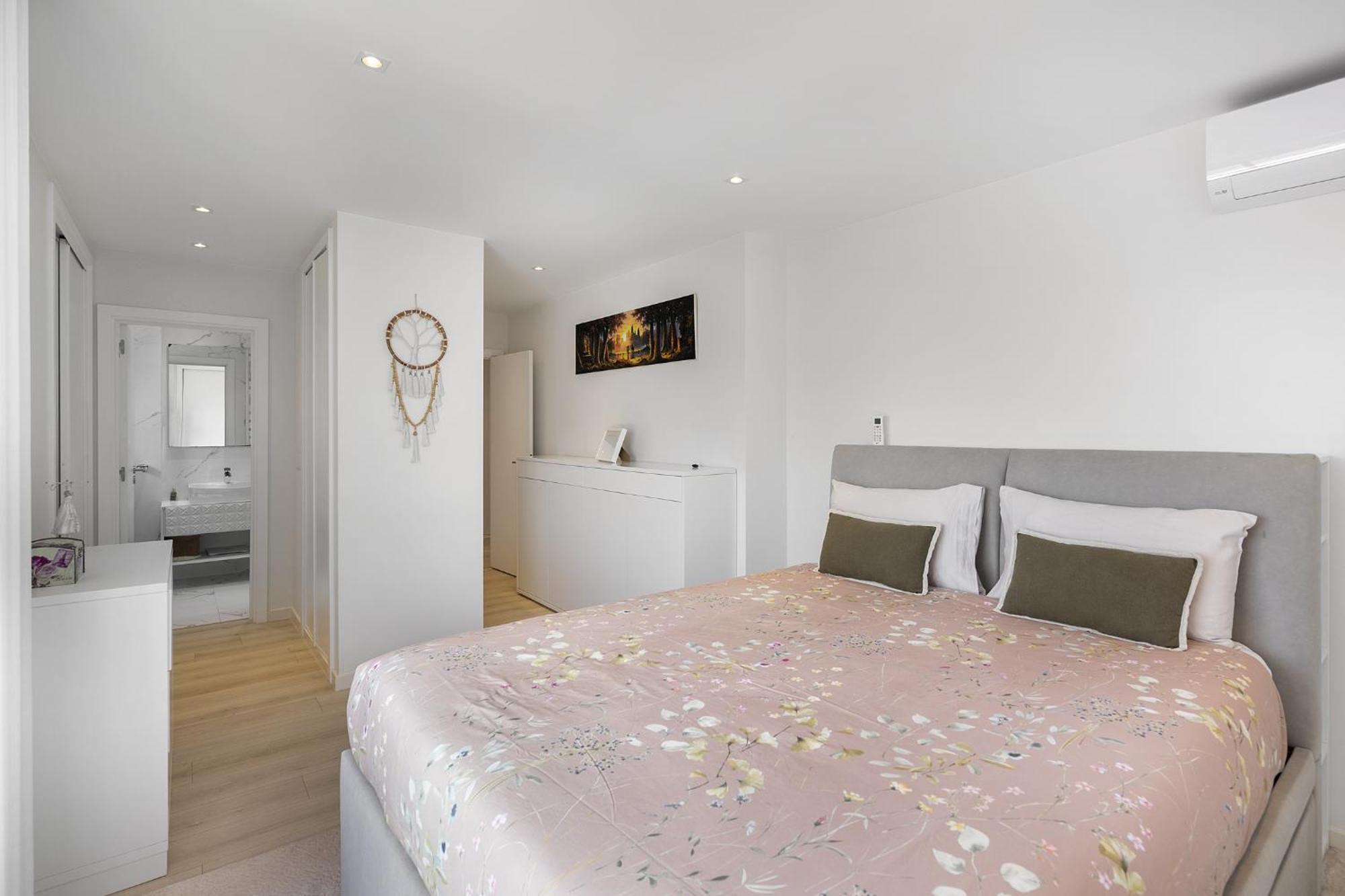 Whome Family Condo - Urban Retreat With Parking, Ac, Elevator In Great Location Lisbon Luaran gambar